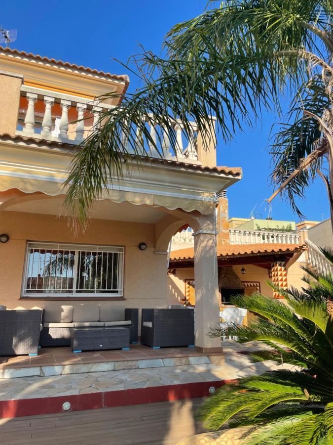 Willa Con Piscina El Vendrell Exterior foto